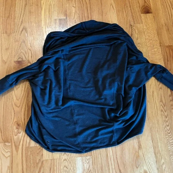 Lululemon To and Flow Studio Wrap Cardigan - Picture 15 of 16